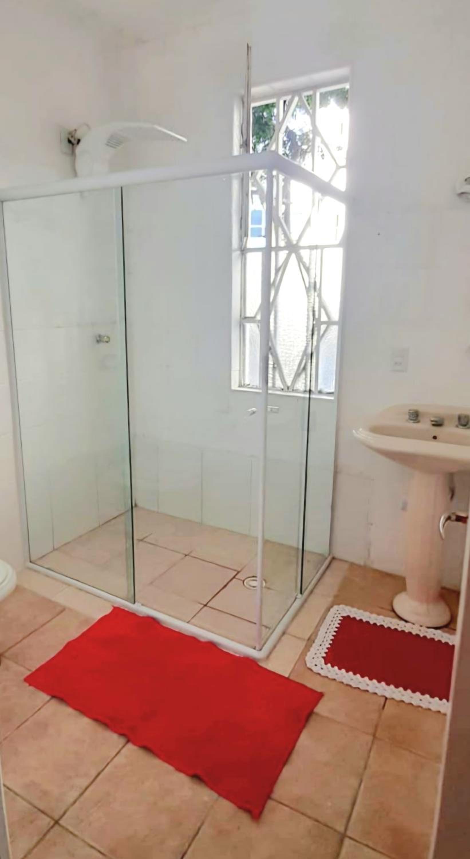 Uma casinha rosa no Pacaembu