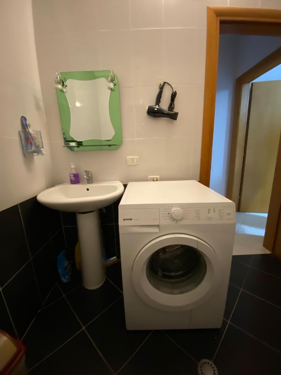Arber Apartments