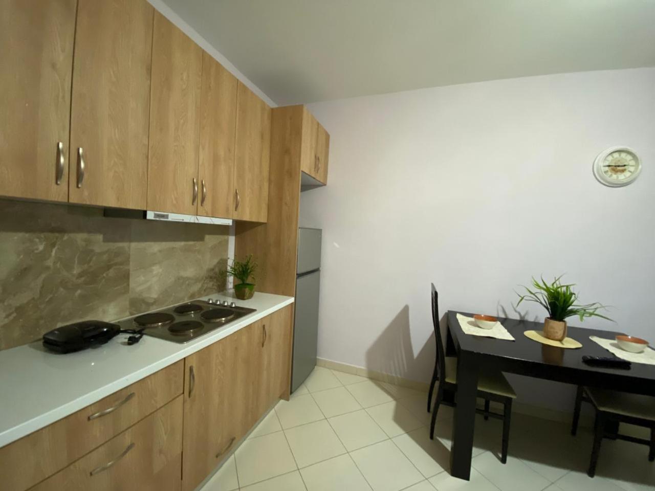 Arber Apartments