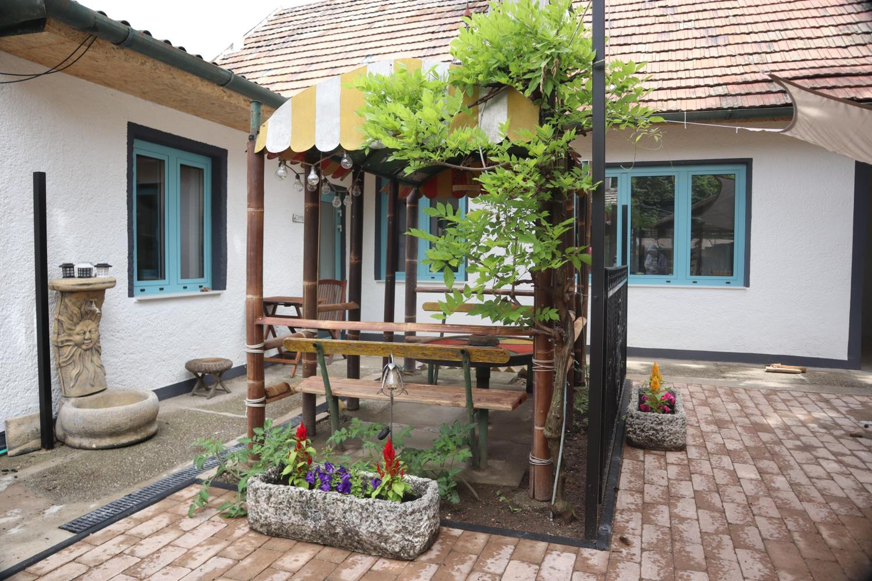 Tanzanit