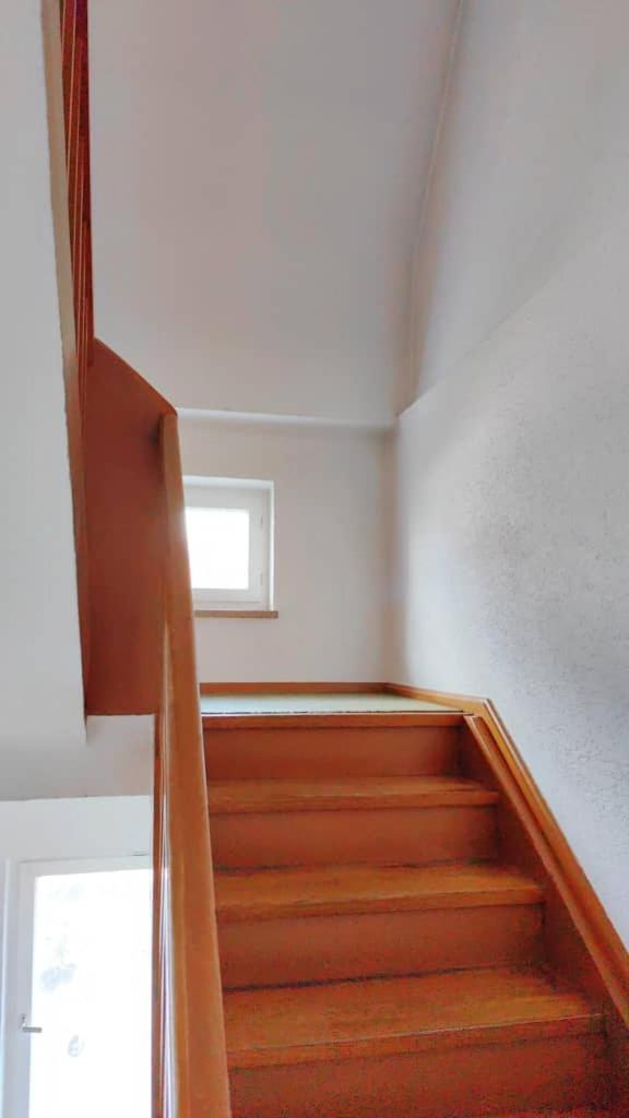 Wohnung Beth im Dachgeschoss mit Balkon
