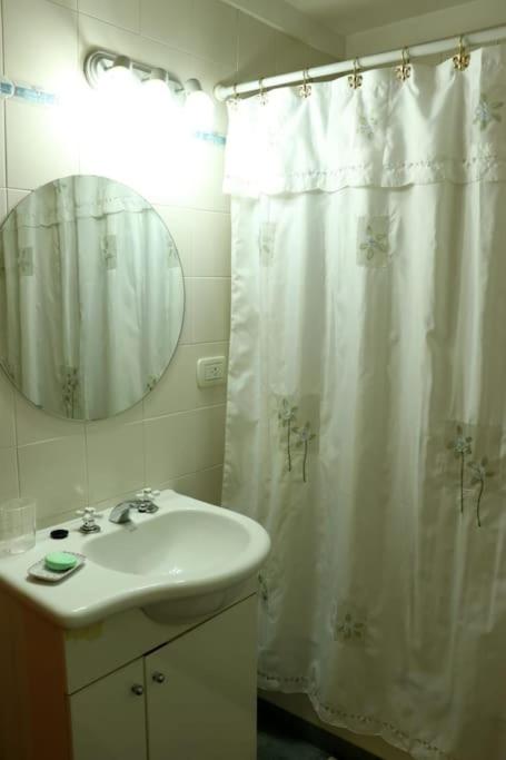 Luminoso y equipado para 4 personas Villa Urquiza