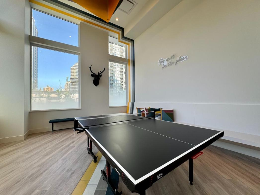 Relocation Special-New condo at Metrotown