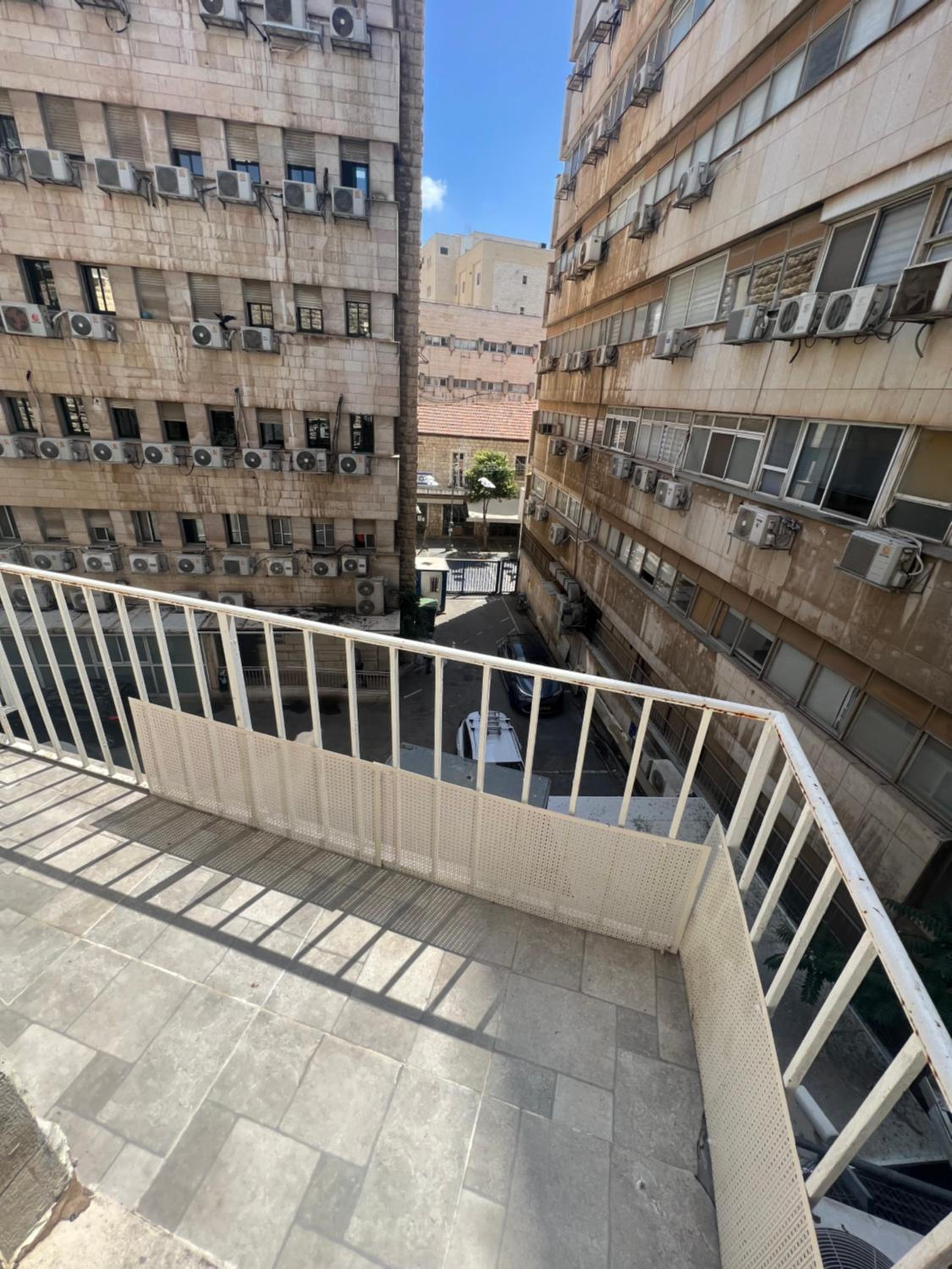 mamila apartment