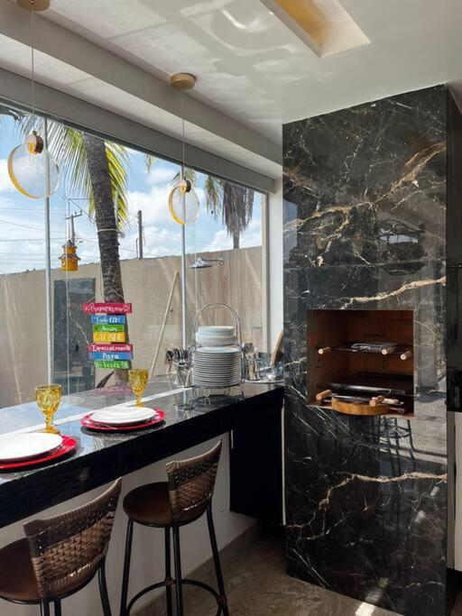 Luxuosa casa no Atalaia com Spa