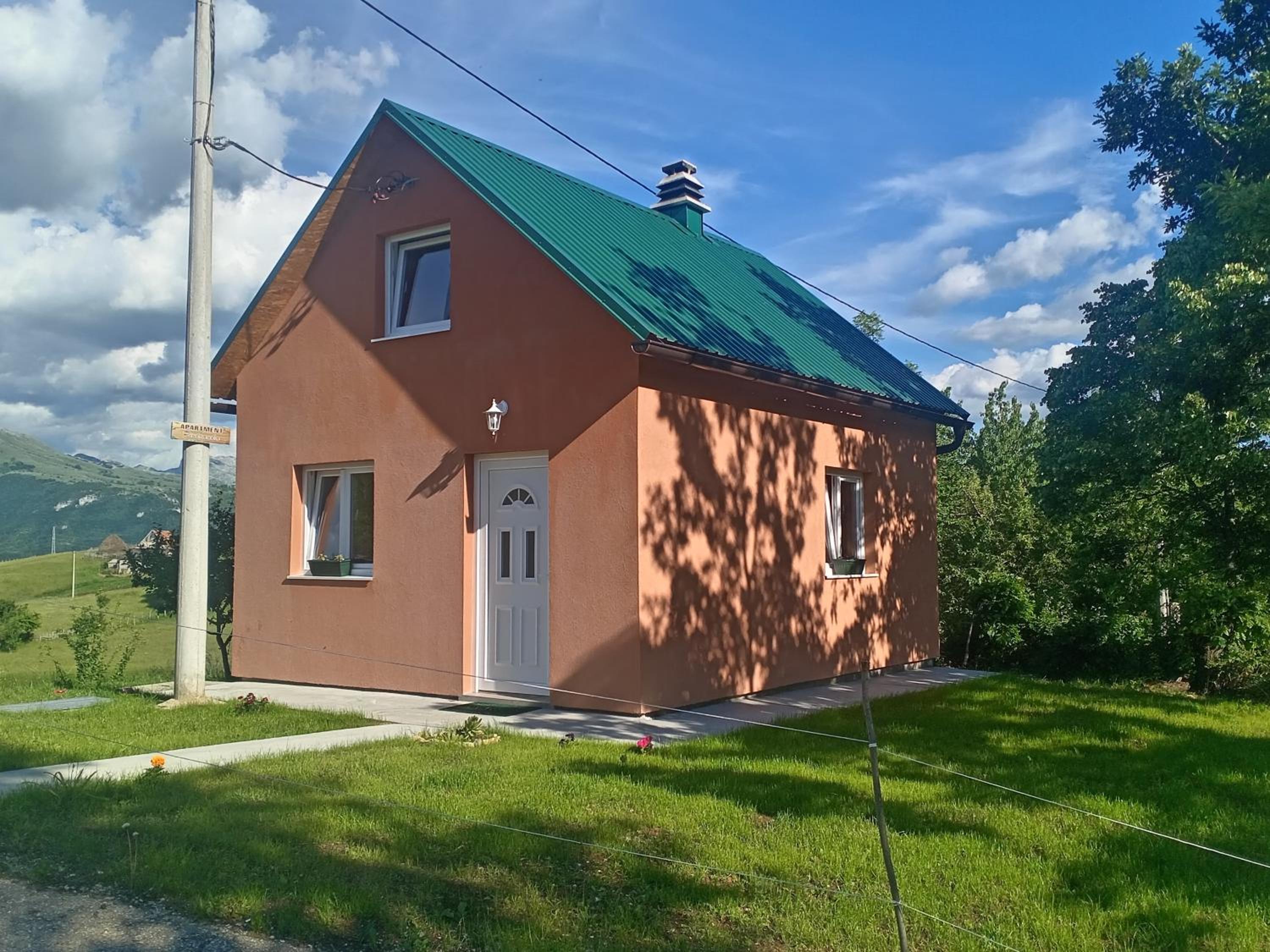 Photo 9