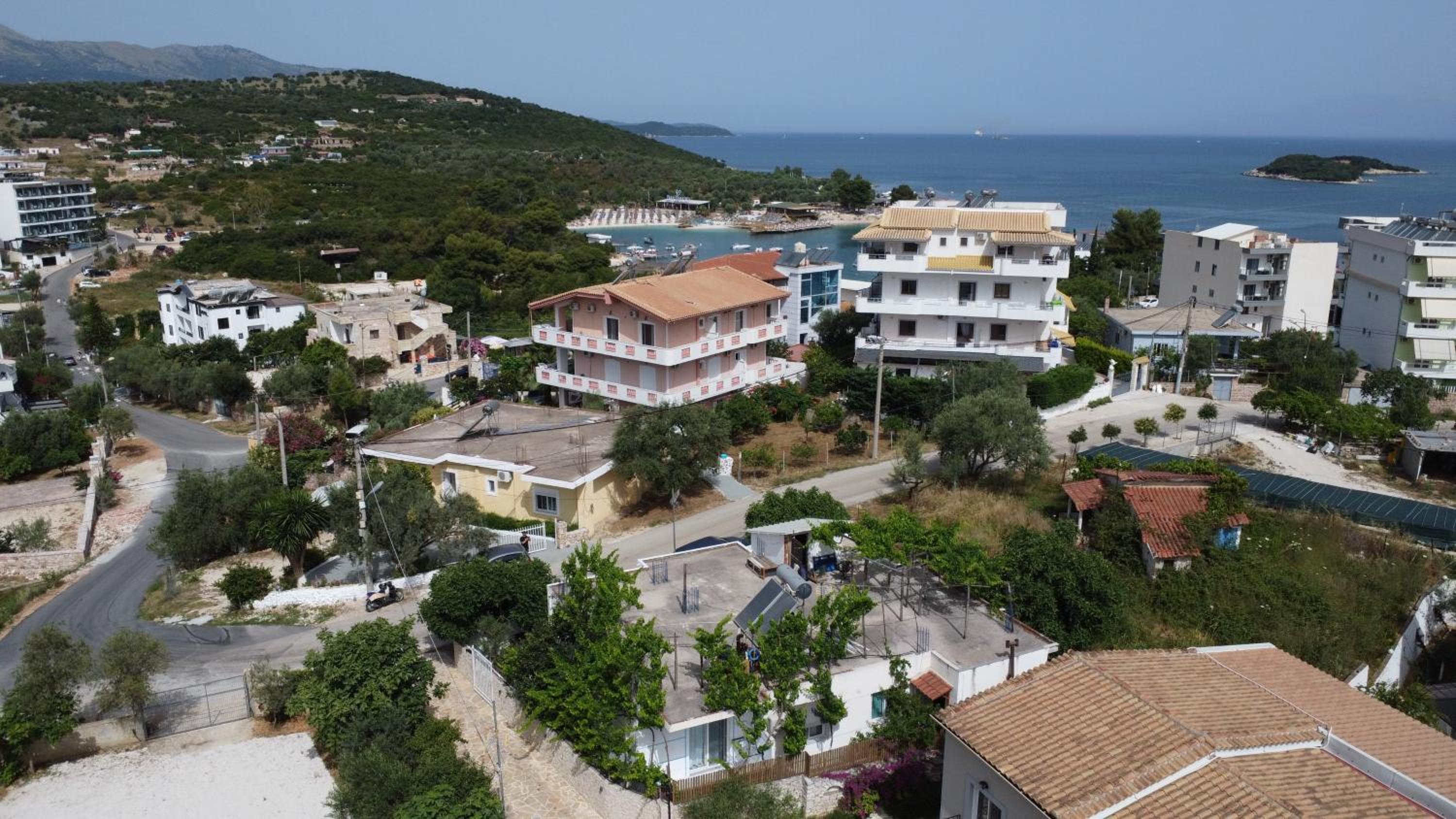 Apartament Luani
