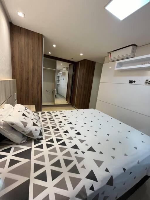 Luxuoso Duplex com Vista Panorâmica no Coração de Goiânia