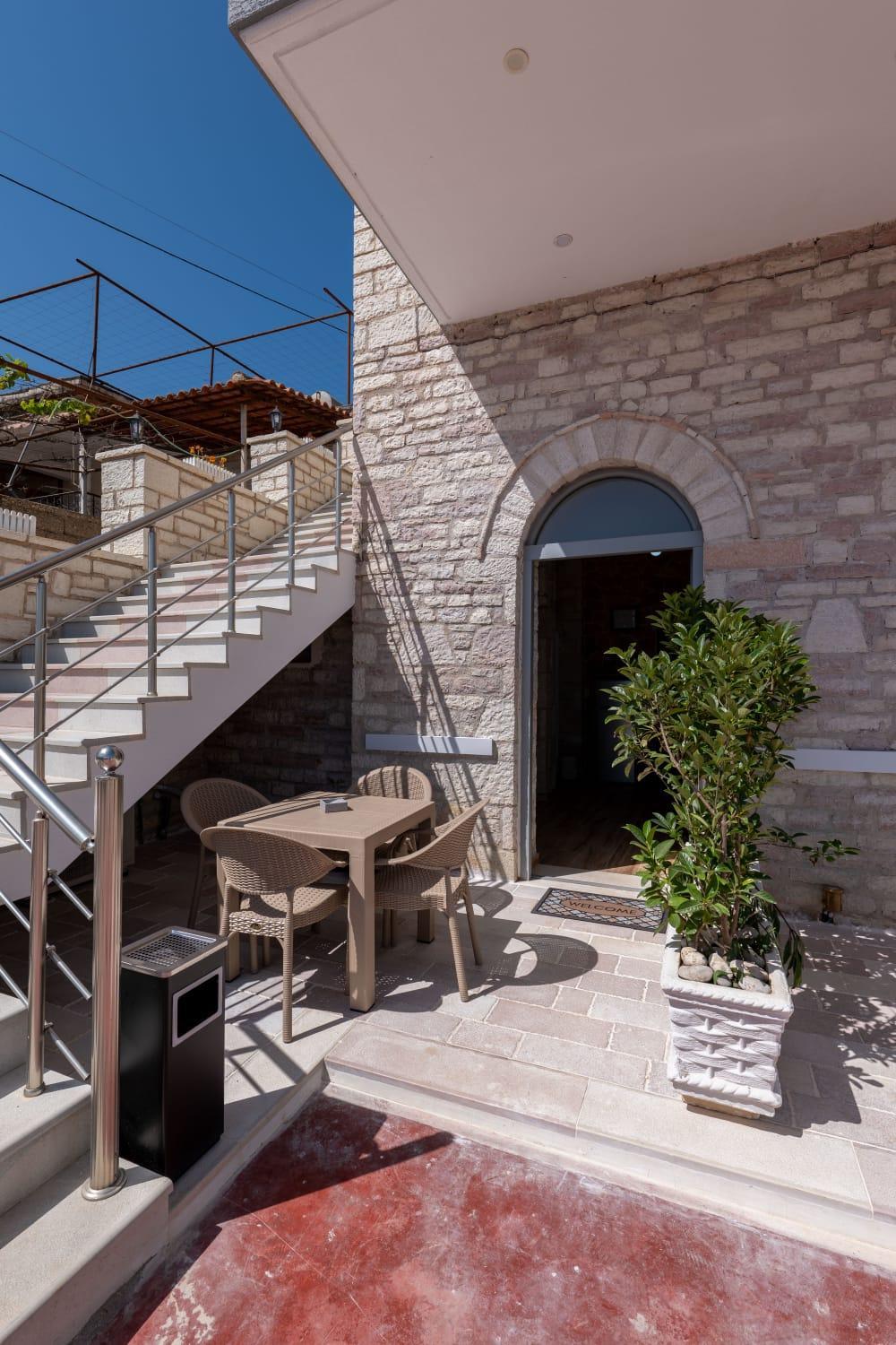 Villa Hasani 24