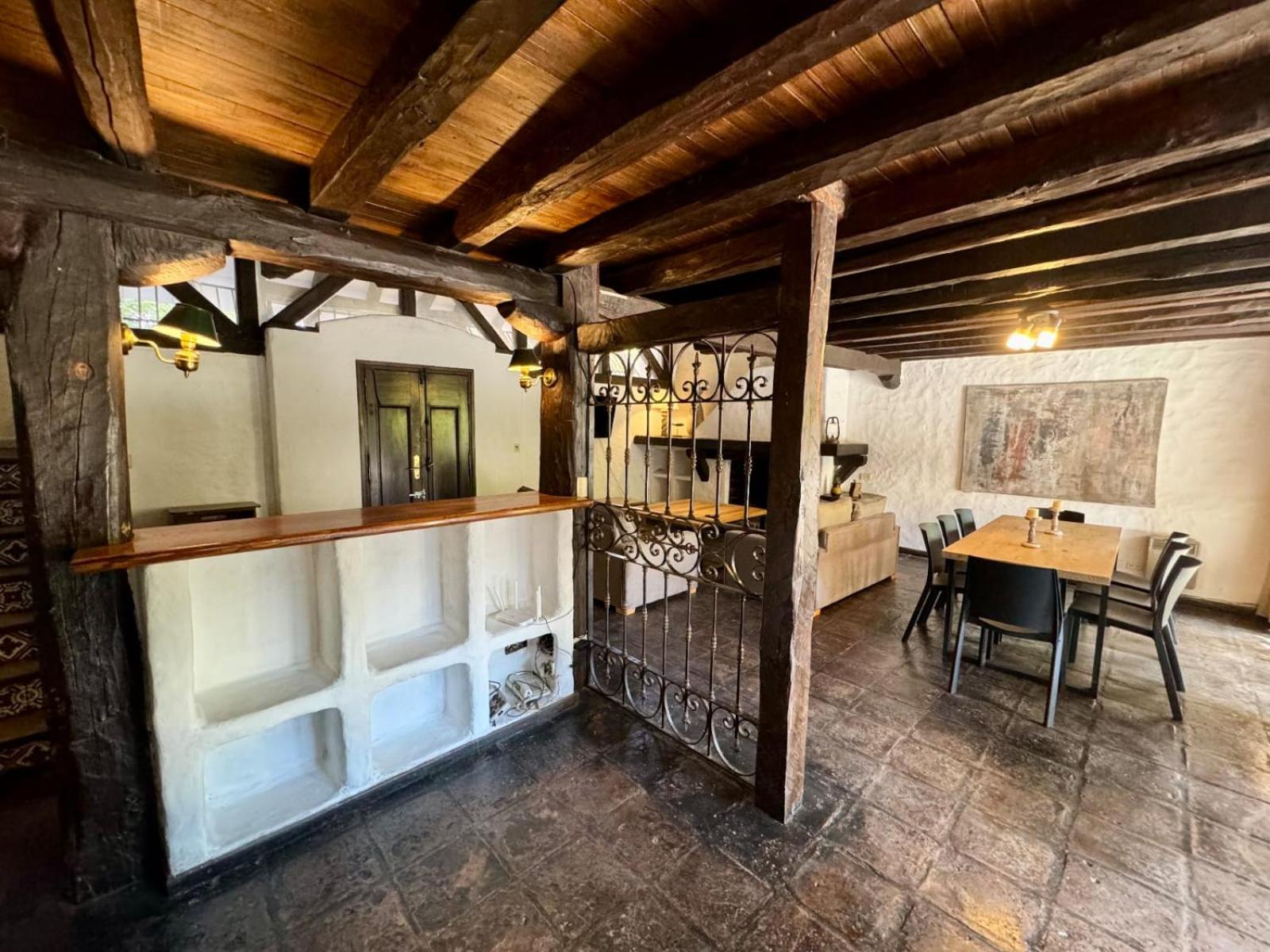 CASA LINIERS - Centro de Mendoza - Barrio Bombal