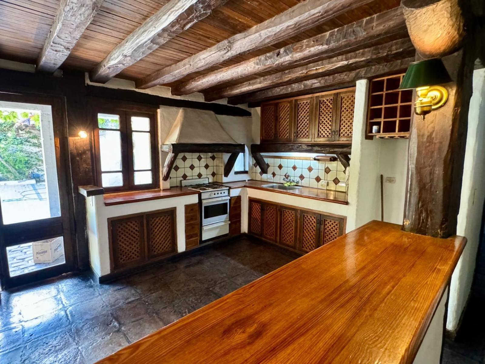CASA LINIERS - Centro de Mendoza - Barrio Bombal