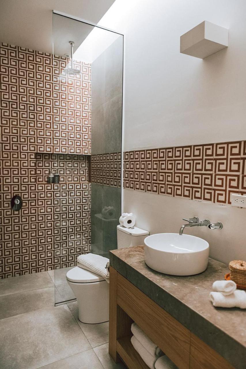Ensenada Vacations - Hotel Cuatro Cuatros - Property Image 10