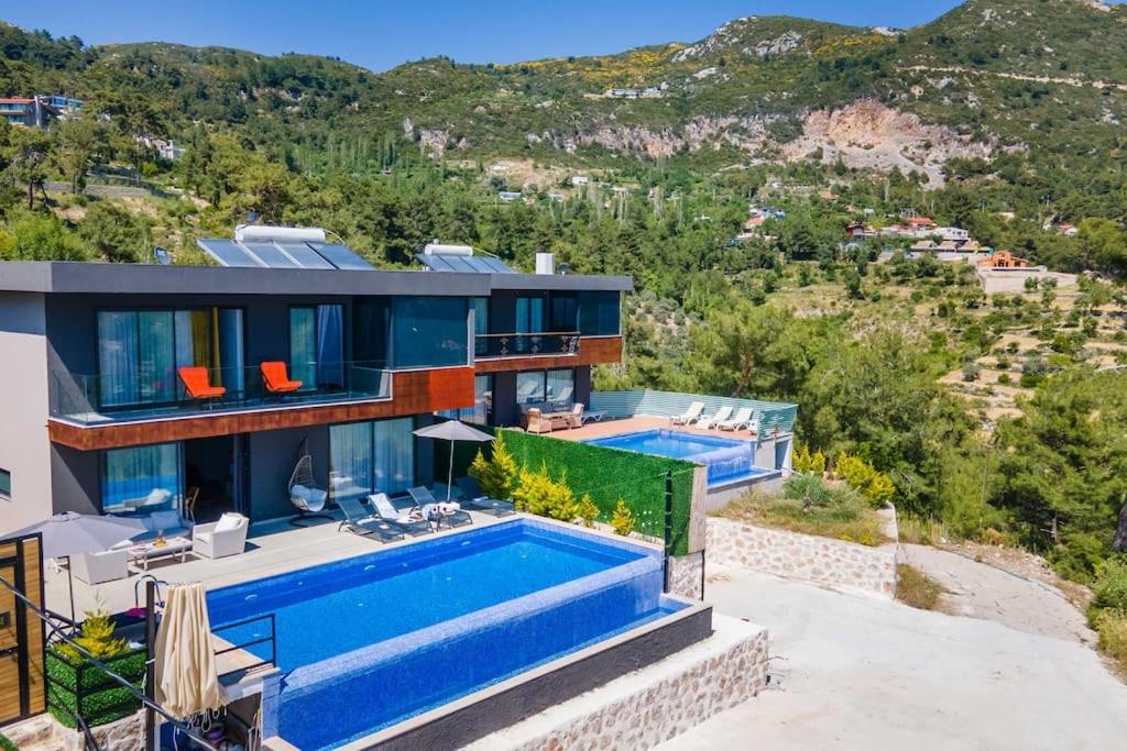 Doğa İçerisinde Lüks Villa Rose