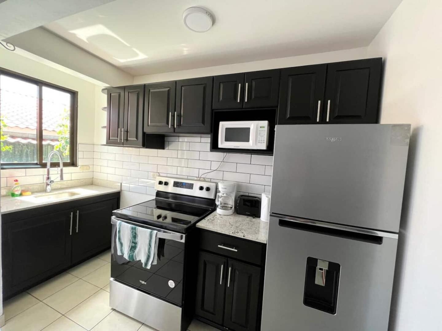 Charming Condo Orchidea