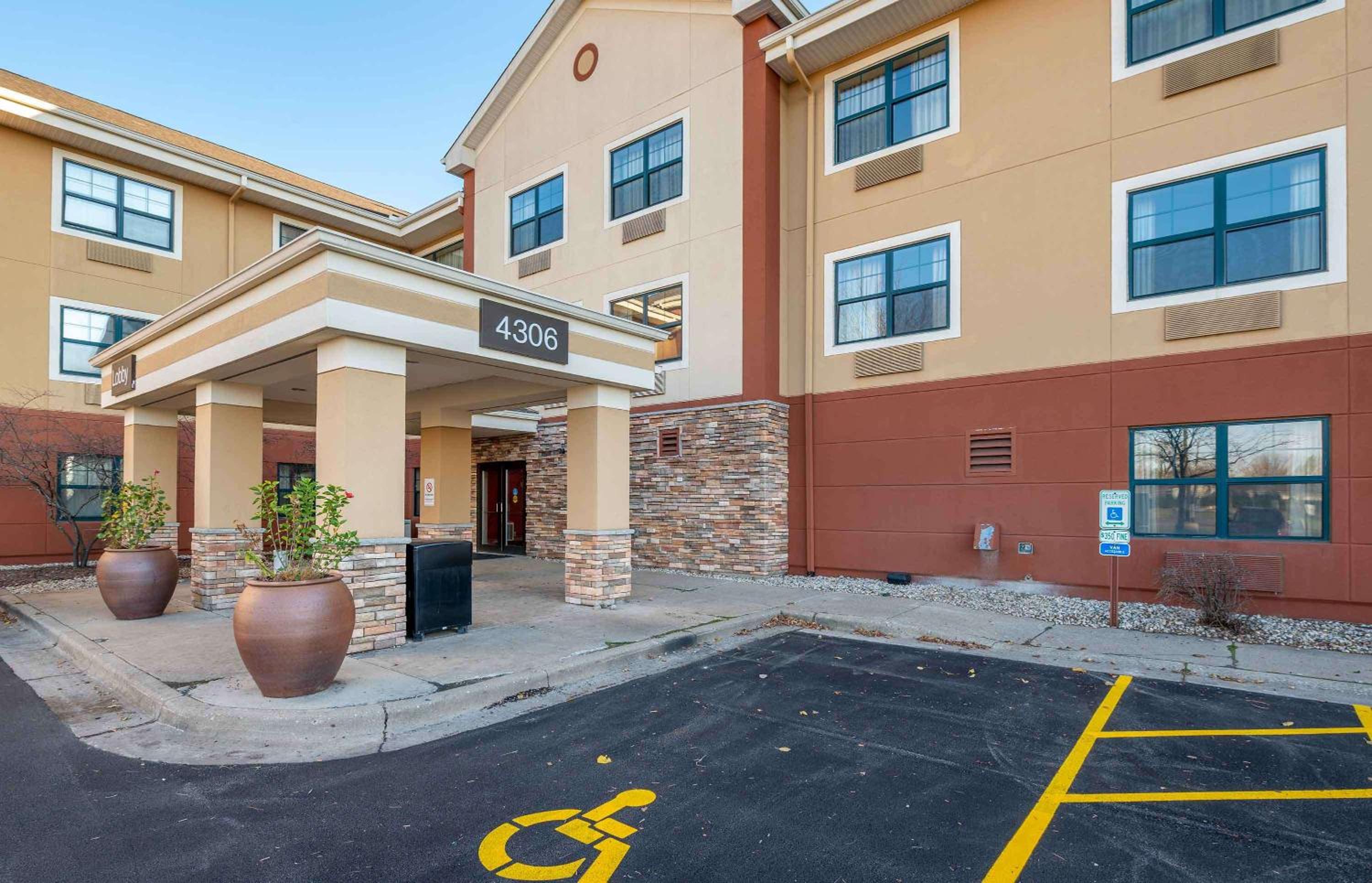 Extended Stay America Select Suites - Peoria - North view 3