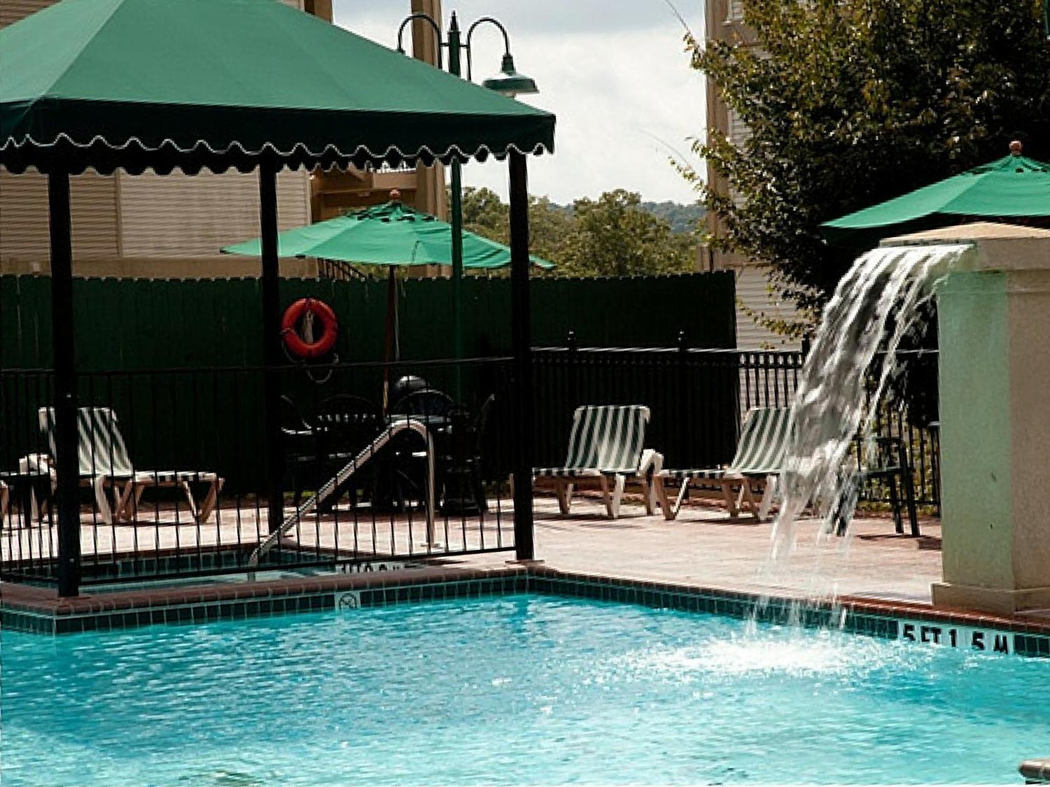 French Quarter Resort by CoolVacay