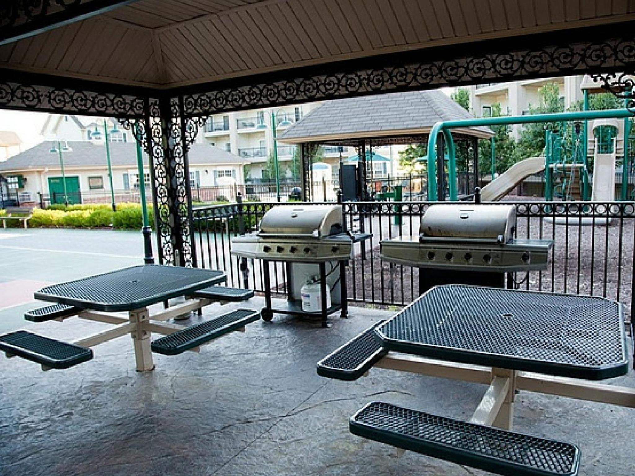 French Quarter Resort by CoolVacay