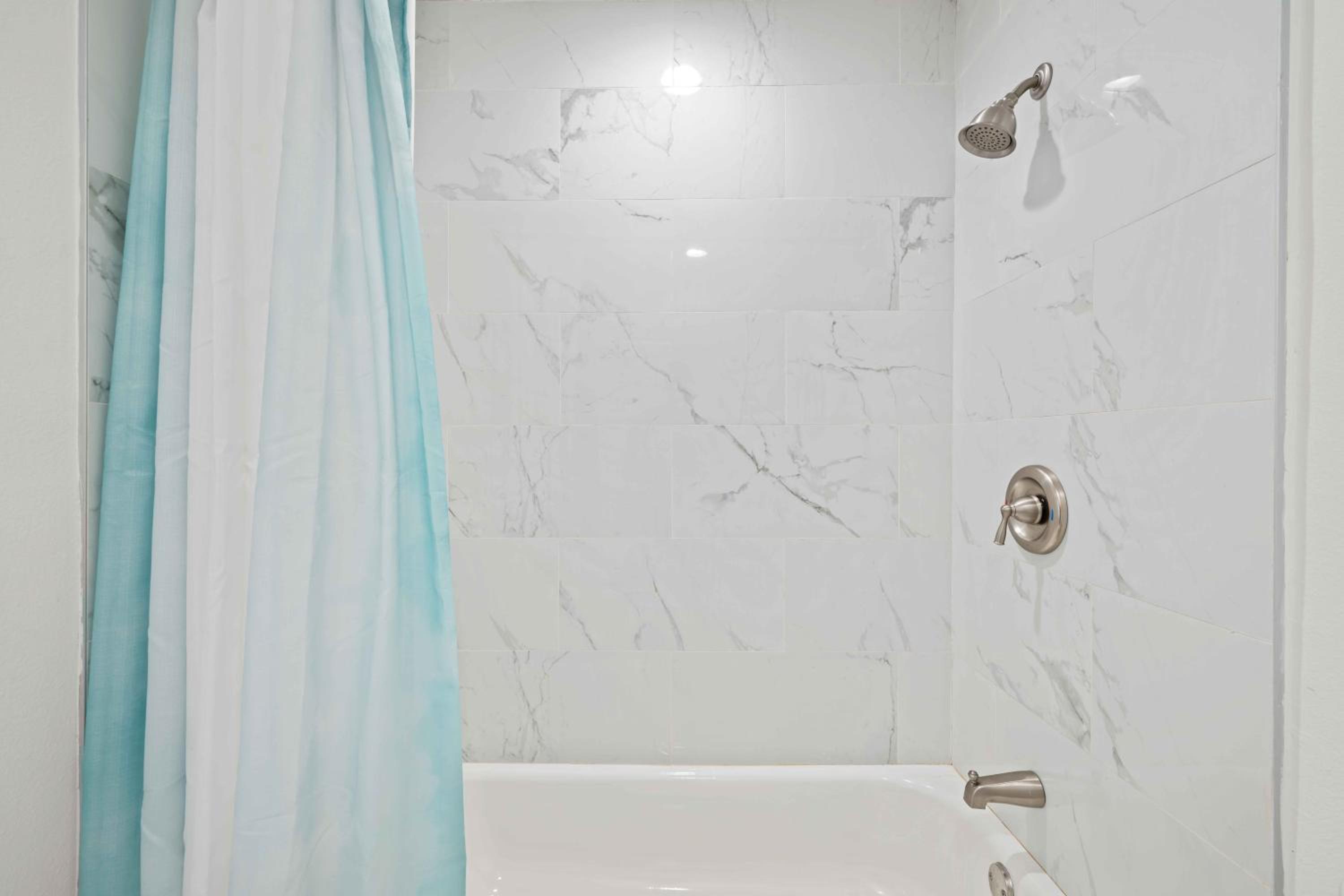 Modern Comfort in LA Private 1BR House
