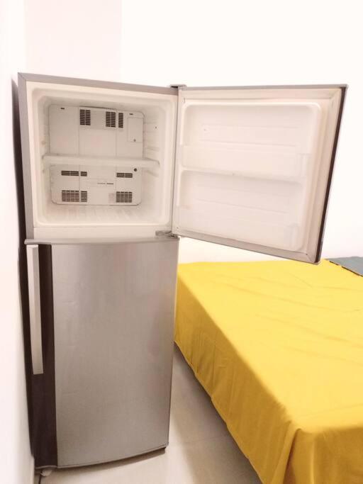 Lovely Private Entire Apartment near Olympic MTR
