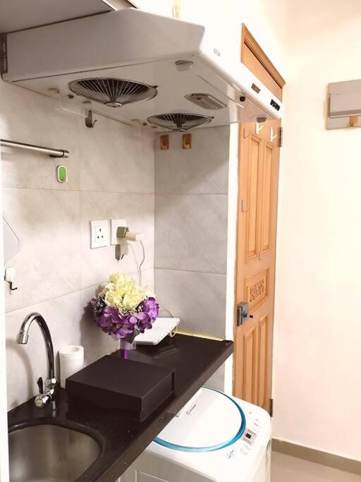 Lovely Private Entire Apartment near Olympic MTR