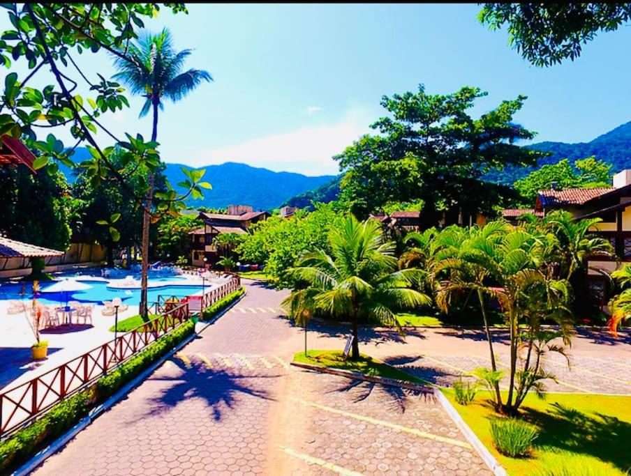 Maresias Cond Club Alto padrão Frente Praia