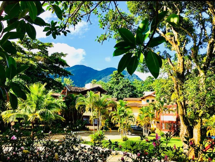 Maresias Cond Club Alto padrão Frente Praia