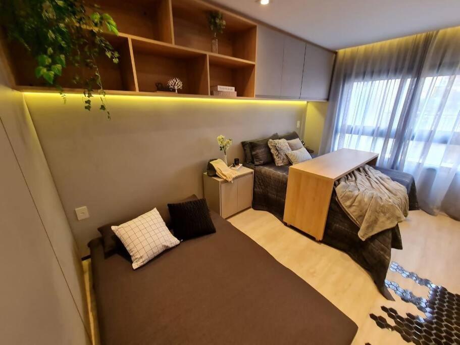 Estudio 301 completo na rua Frei Canceca prox a Paulista