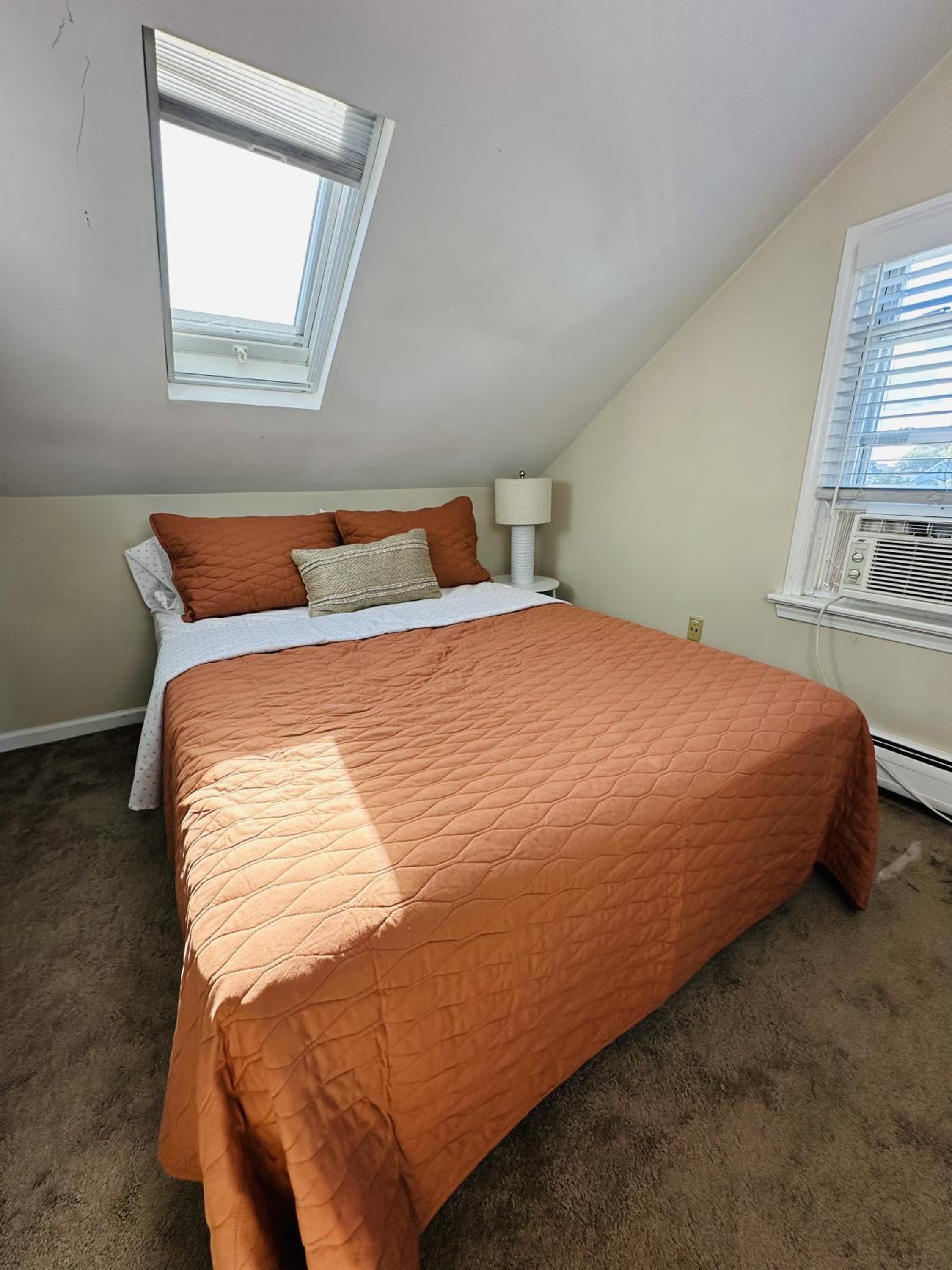 Norwalk Vacations - Cozy, pleasant 2BR apt in Beach community! - Property Image 18