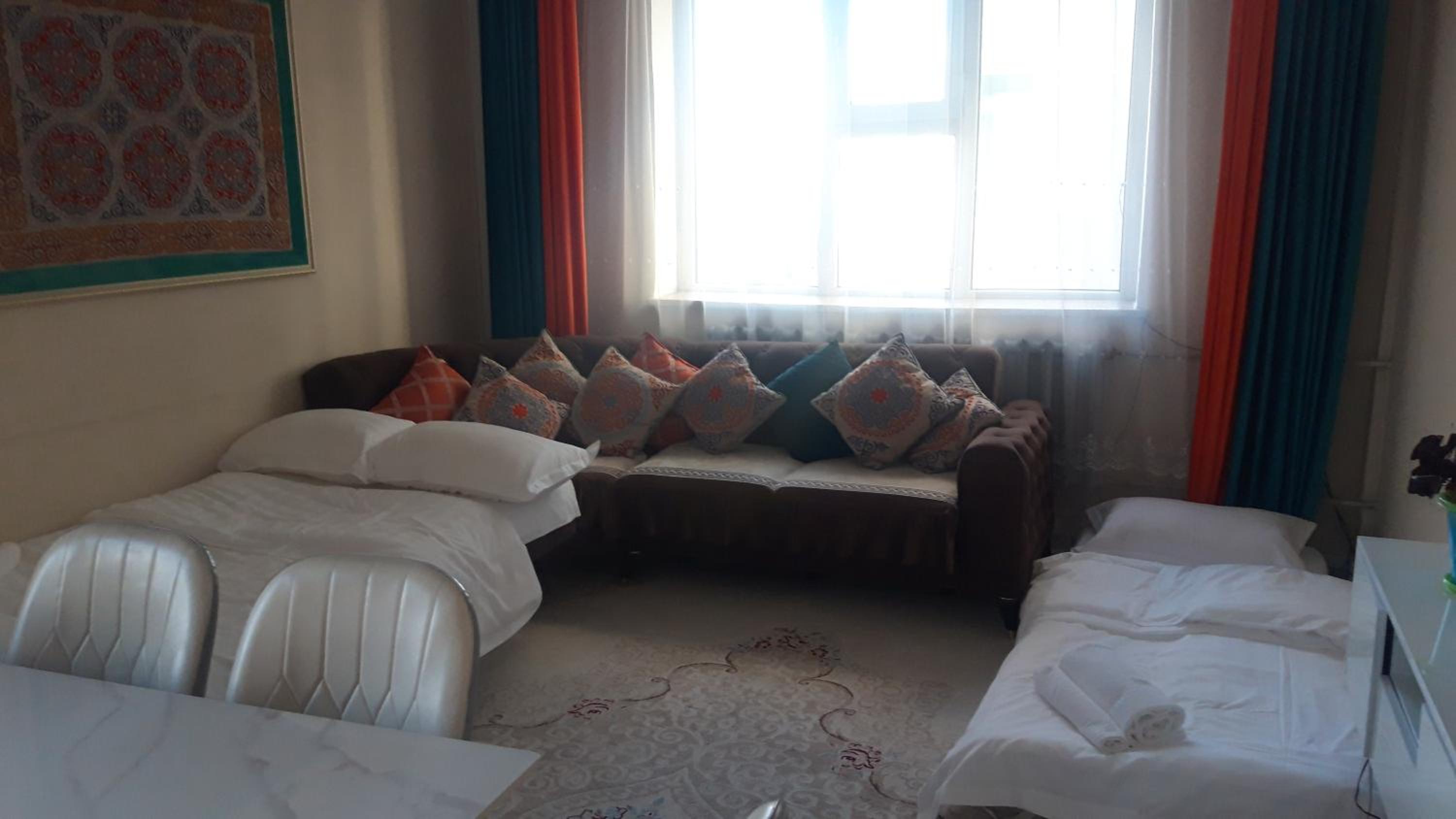 3 rooms apartment in the centre of Ulgii city view 4