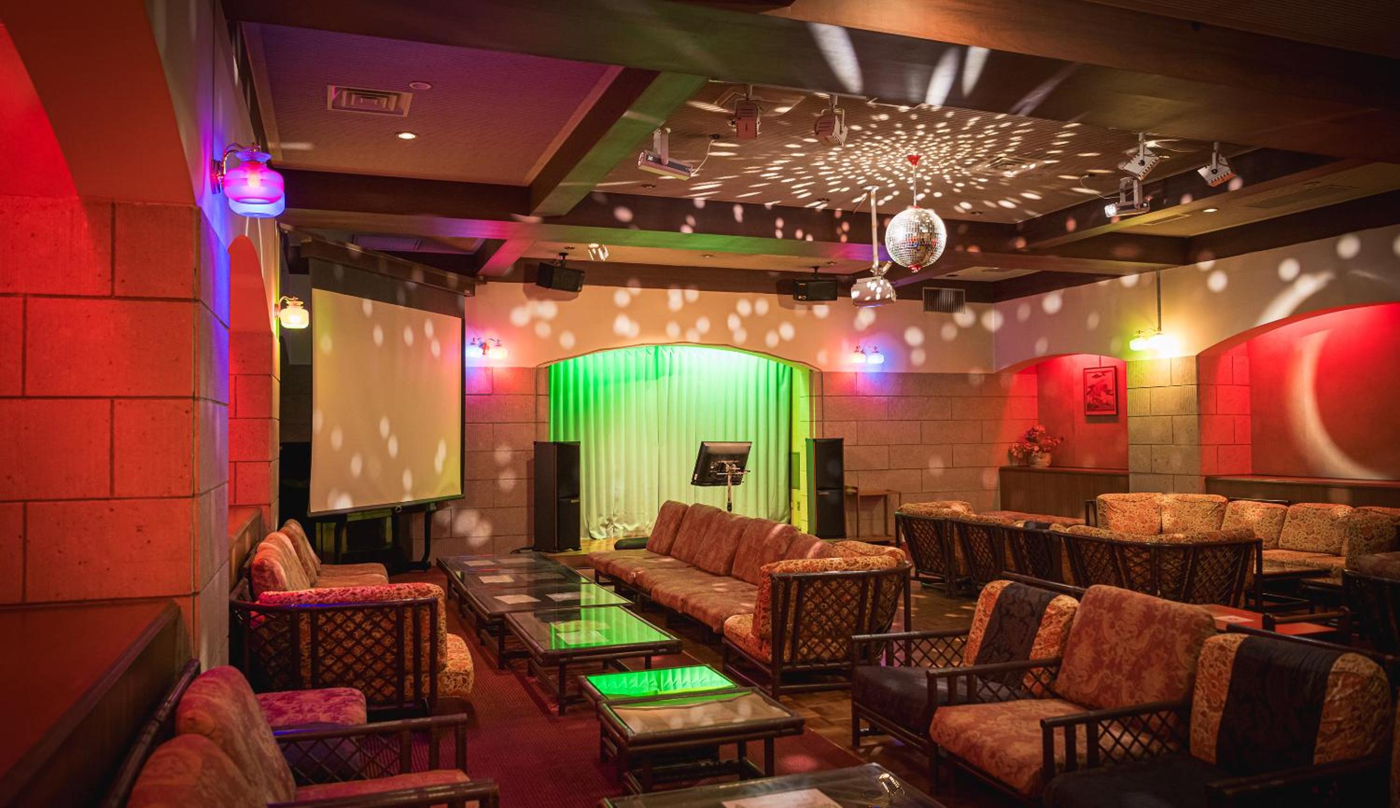 lounge