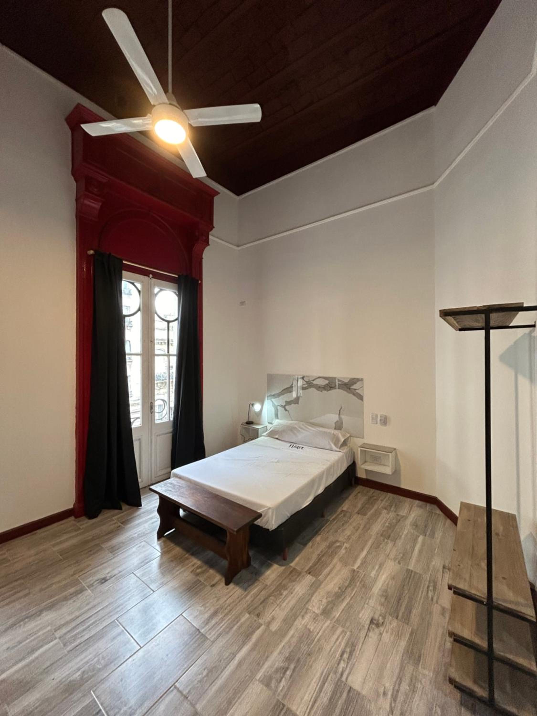 Cordoba suites departamento, a 200 mts de peatonal Florida y a 200 mts Av 9 de julio
