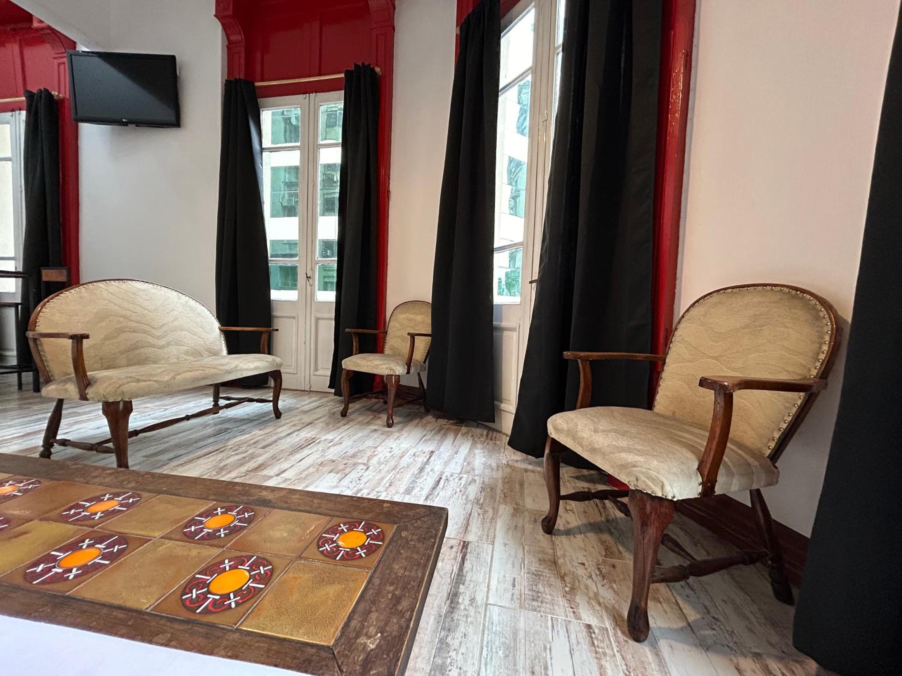 Cordoba suites departamento, a 200 mts de peatonal Florida y a 200 mts Av 9 de julio