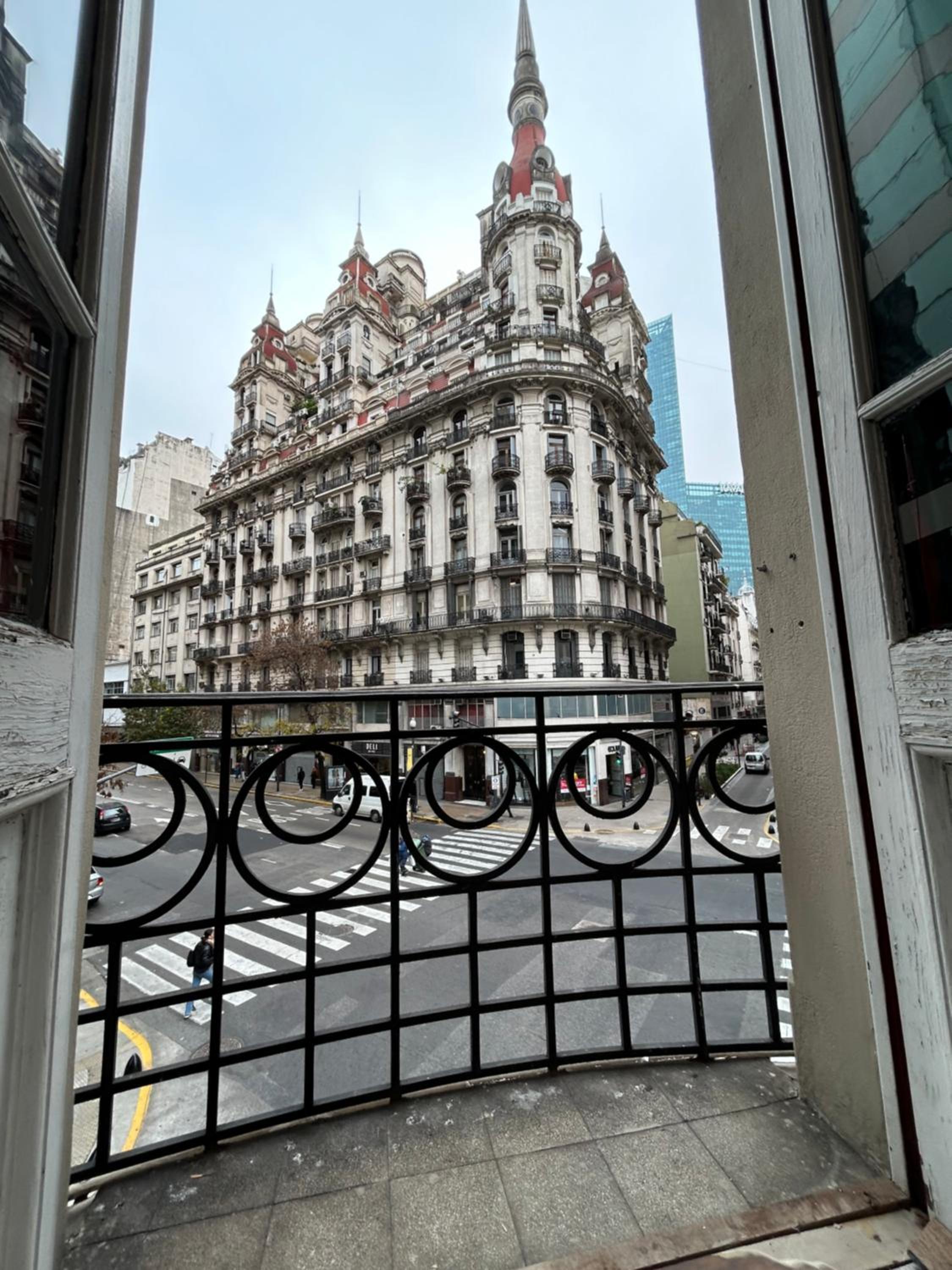 Cordoba suites departamento, a 200 mts de peatonal Florida y a 200 mts Av 9 de julio