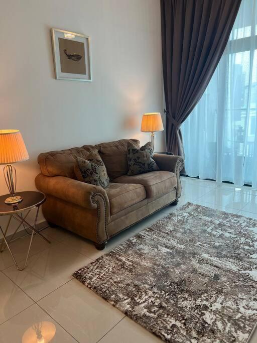 Legasi High floor 3 BR KLCC view
