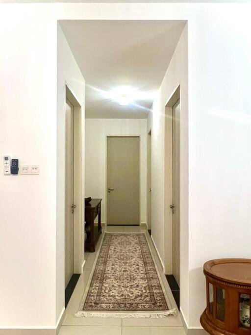 Legasi High floor 3 BR KLCC view