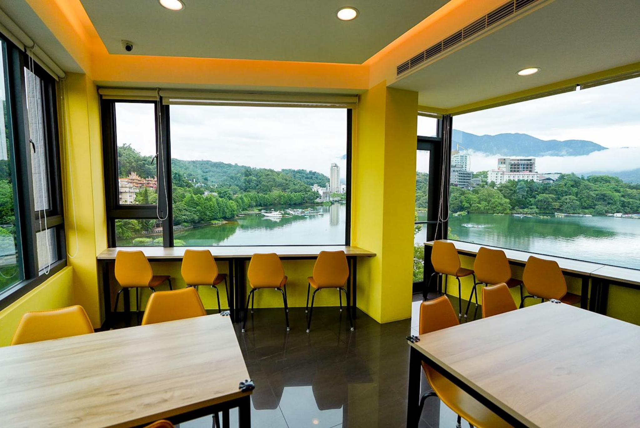 Zhaohong homestay