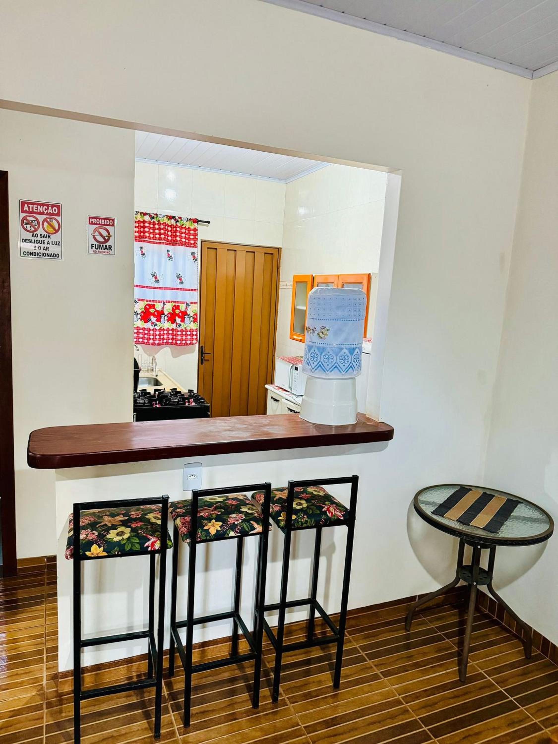 Casa Flor do Ipê Homes