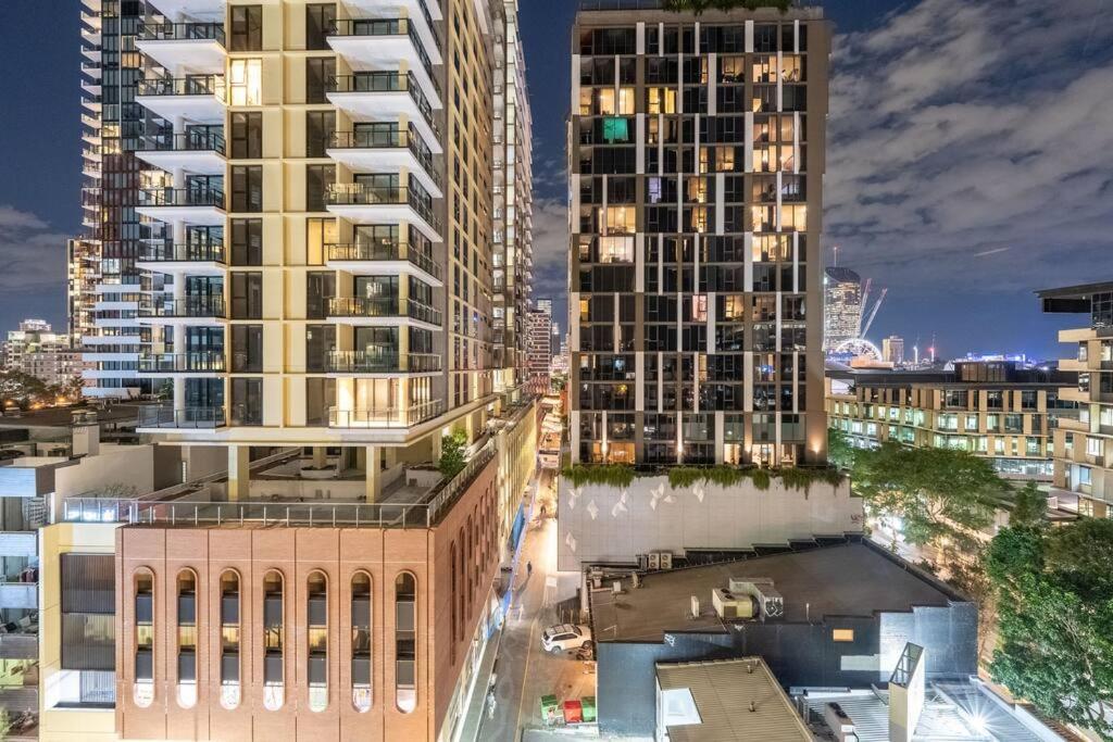 South Brisbane 2B2B Apt&Parking M6