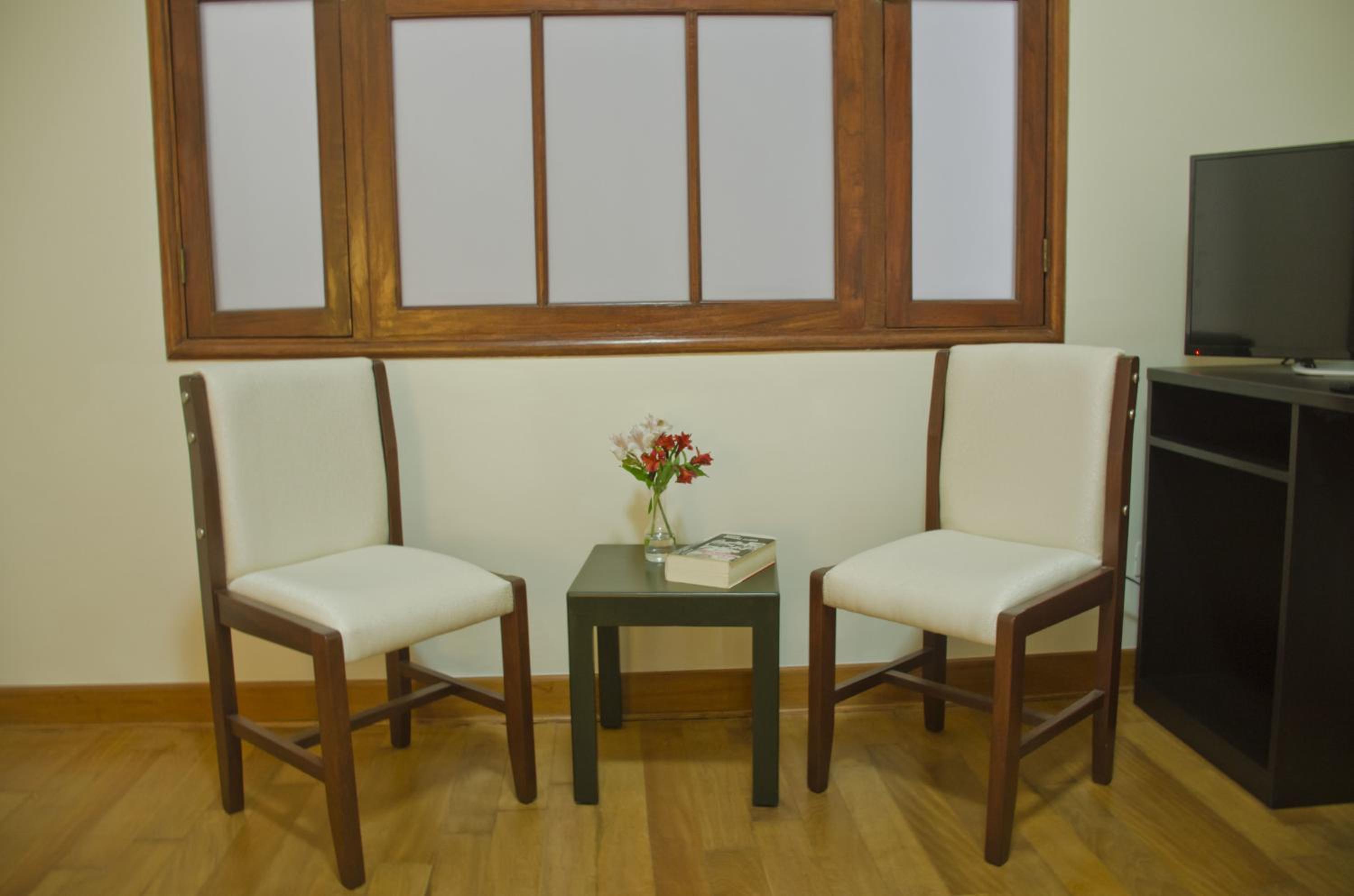 Larq'a Park Rooms