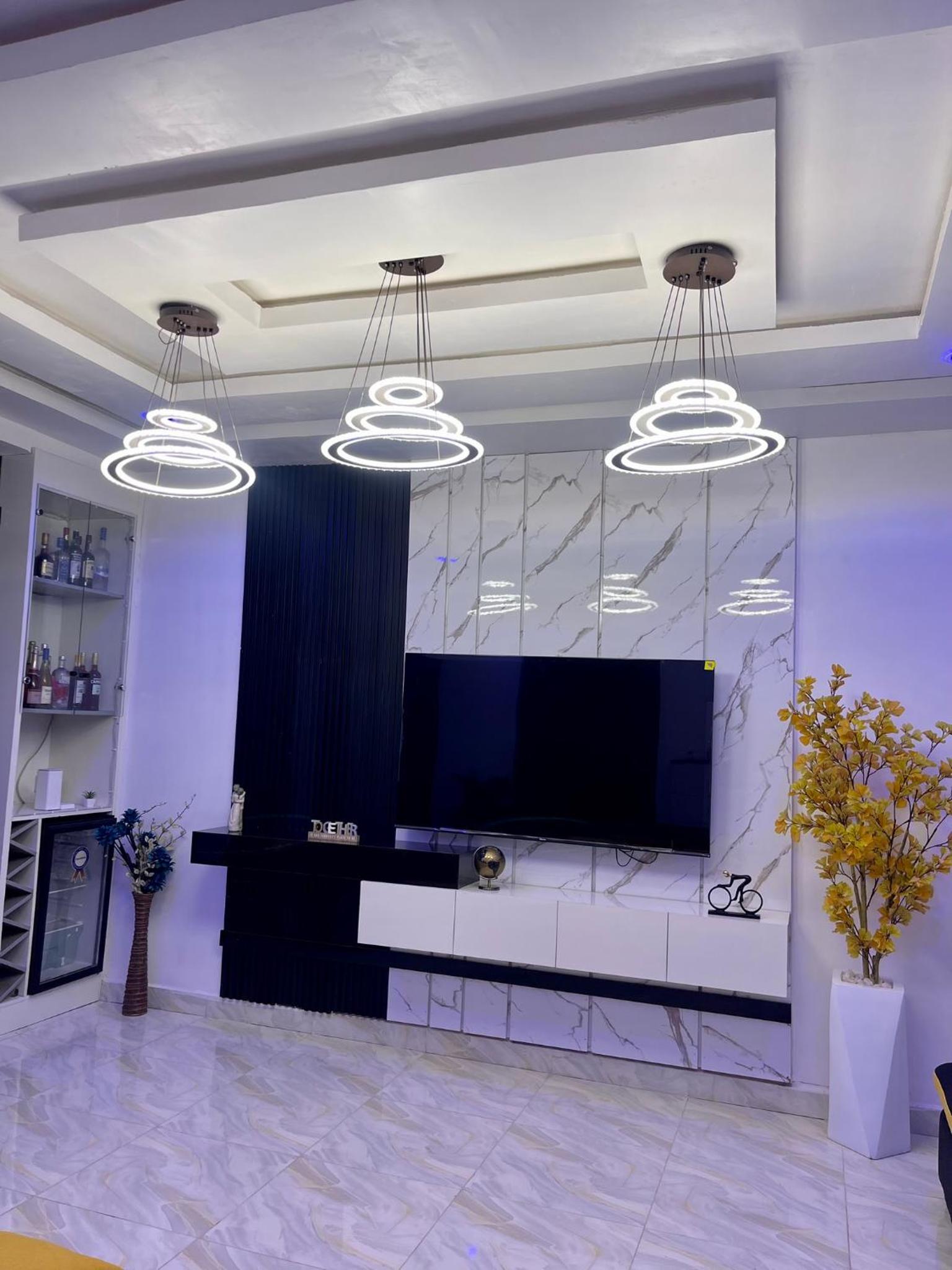 Apricot Apartment