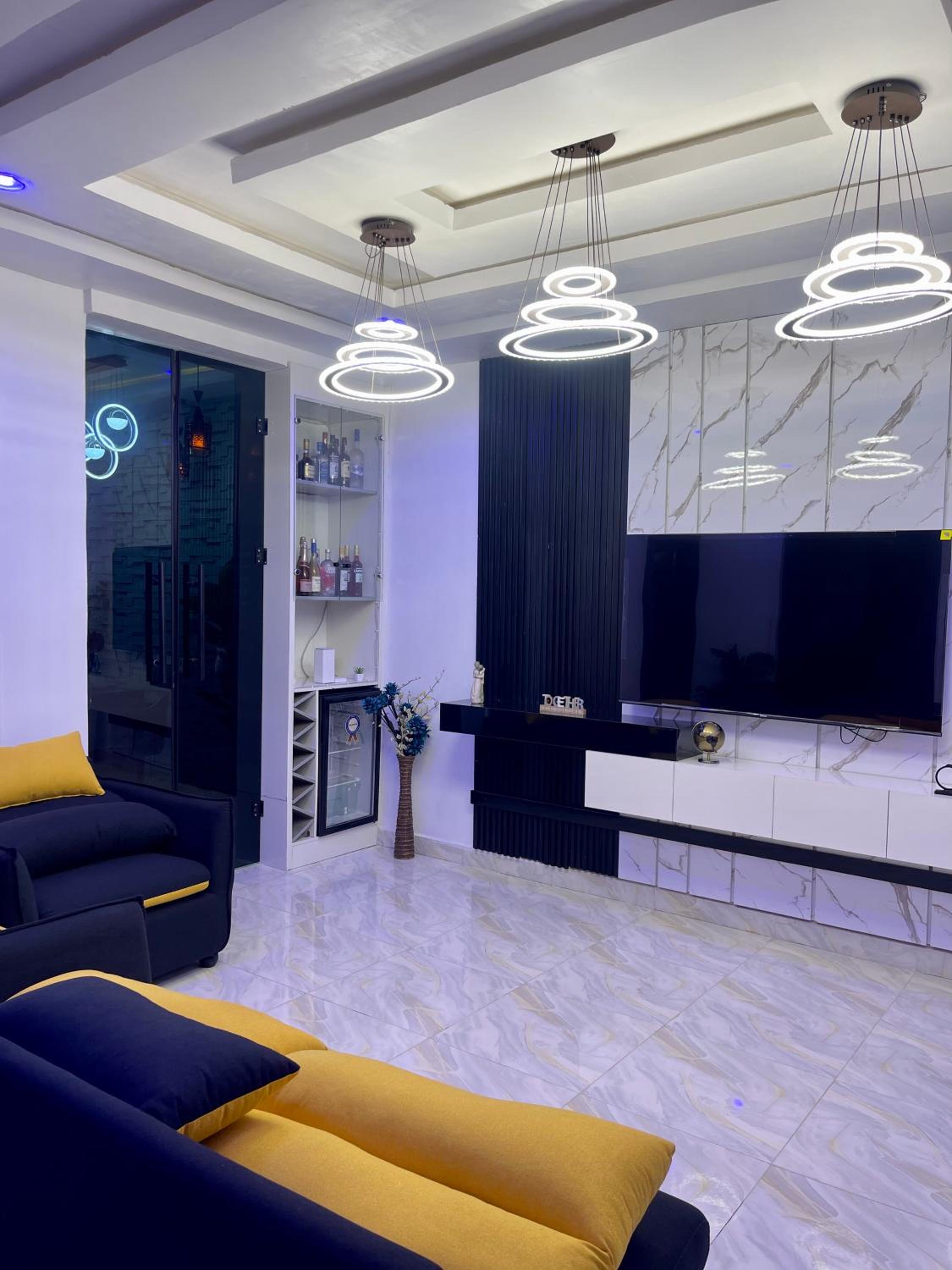 Apricot Apartment
