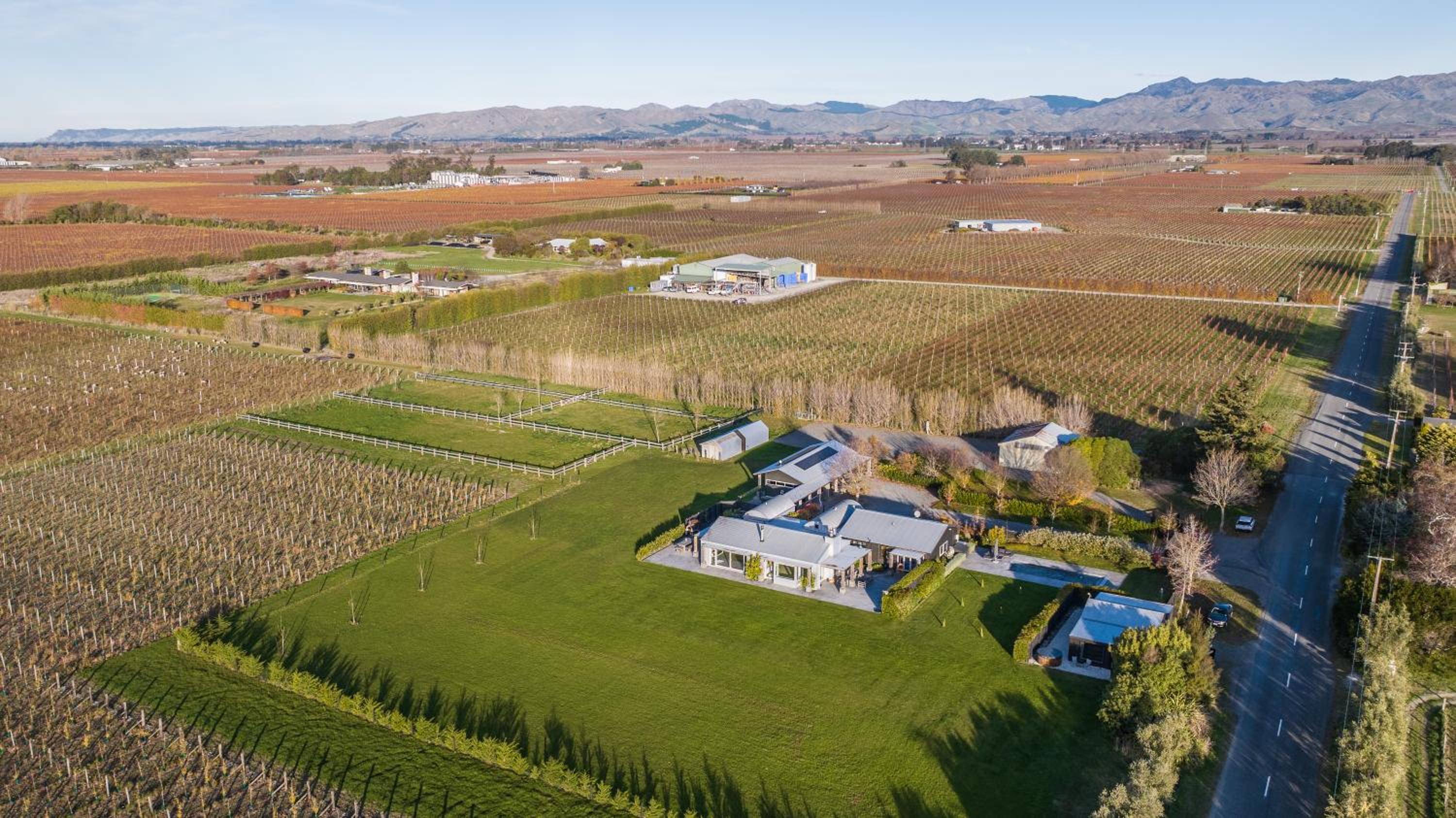 The Packing Shed - Blenheim Holiday Home view 3
