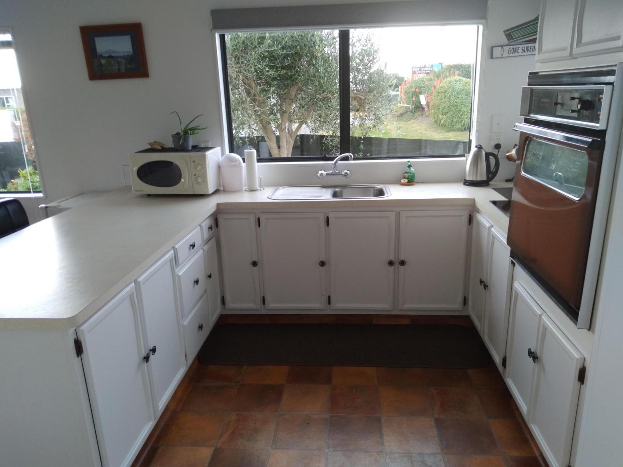 Arawai - Waimarama Holiday Home view 5