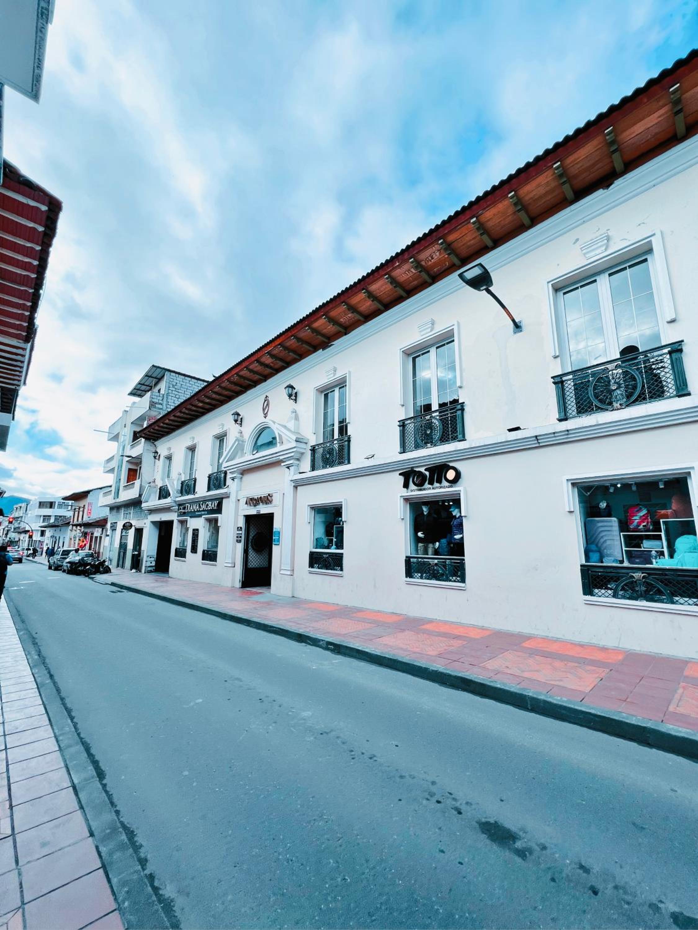 Departamento Casco Centrico con Garage
