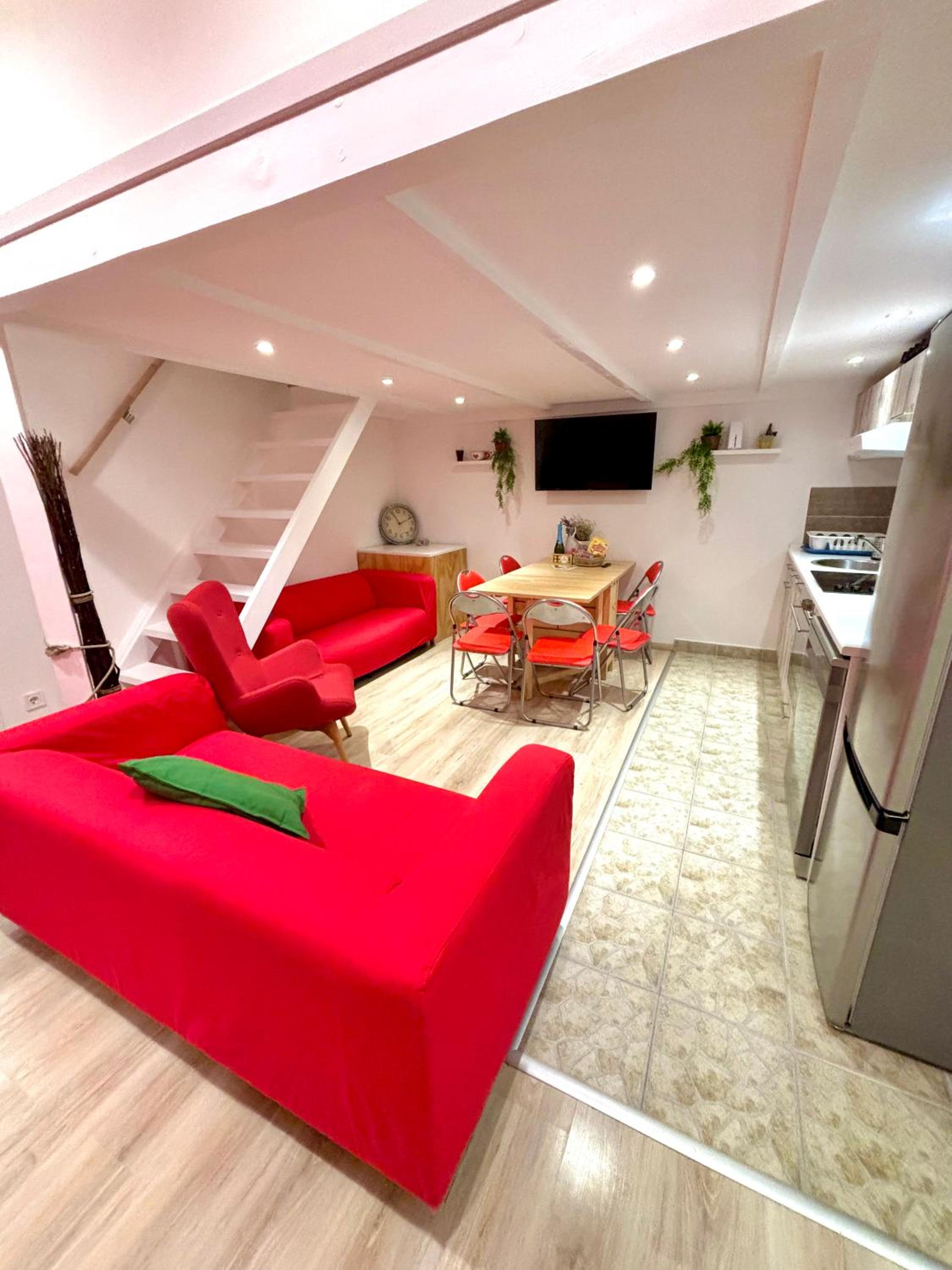 Mega Residence