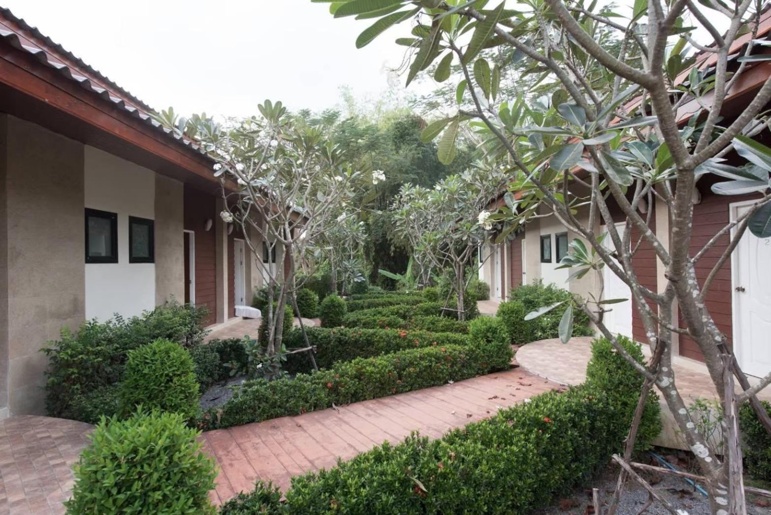 Wangyao Riverside Resort