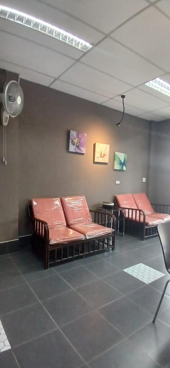 Total Infinite HOSTEL