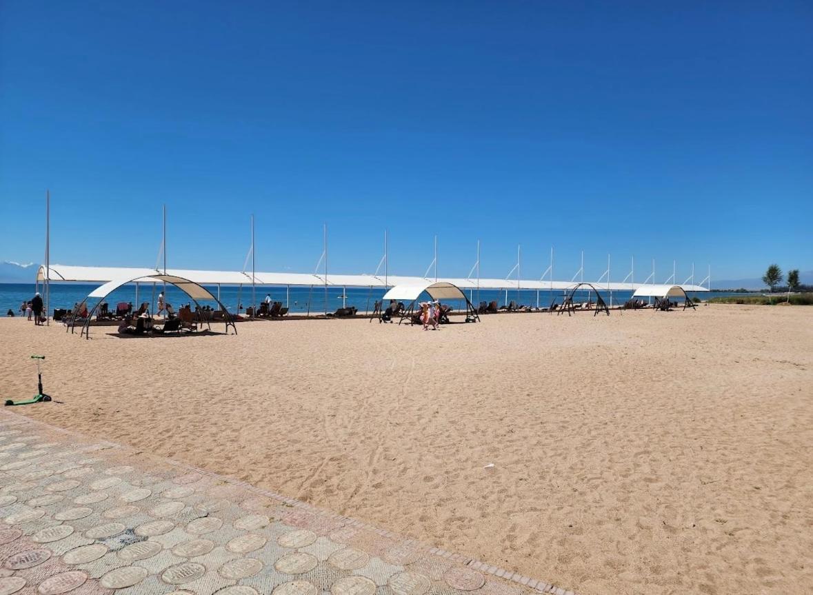 Apartment on the coast Issyk Kul
