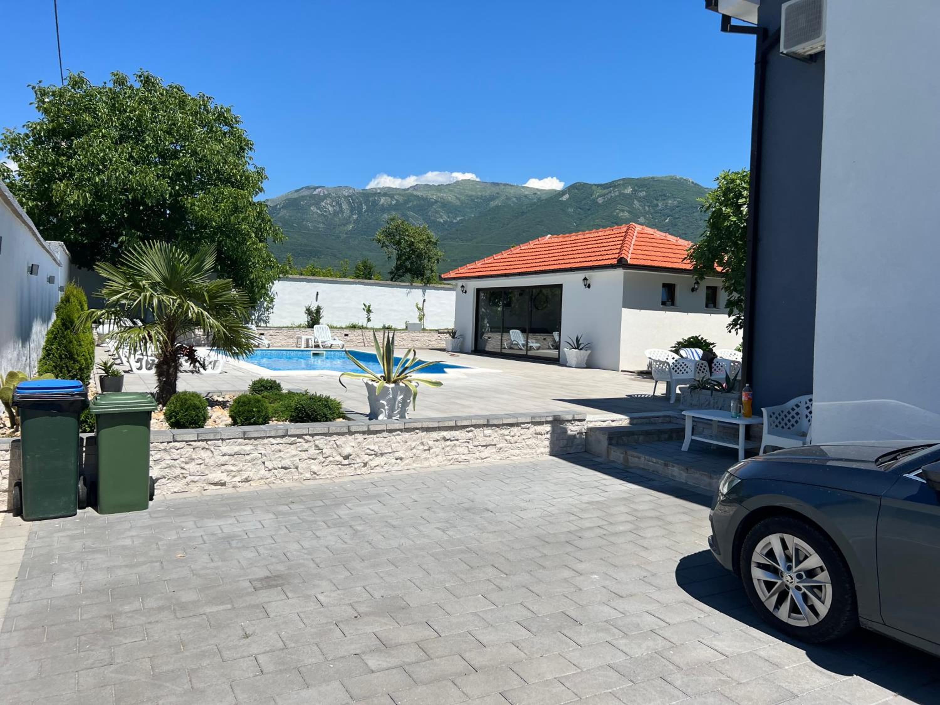 Vila Perla view 3