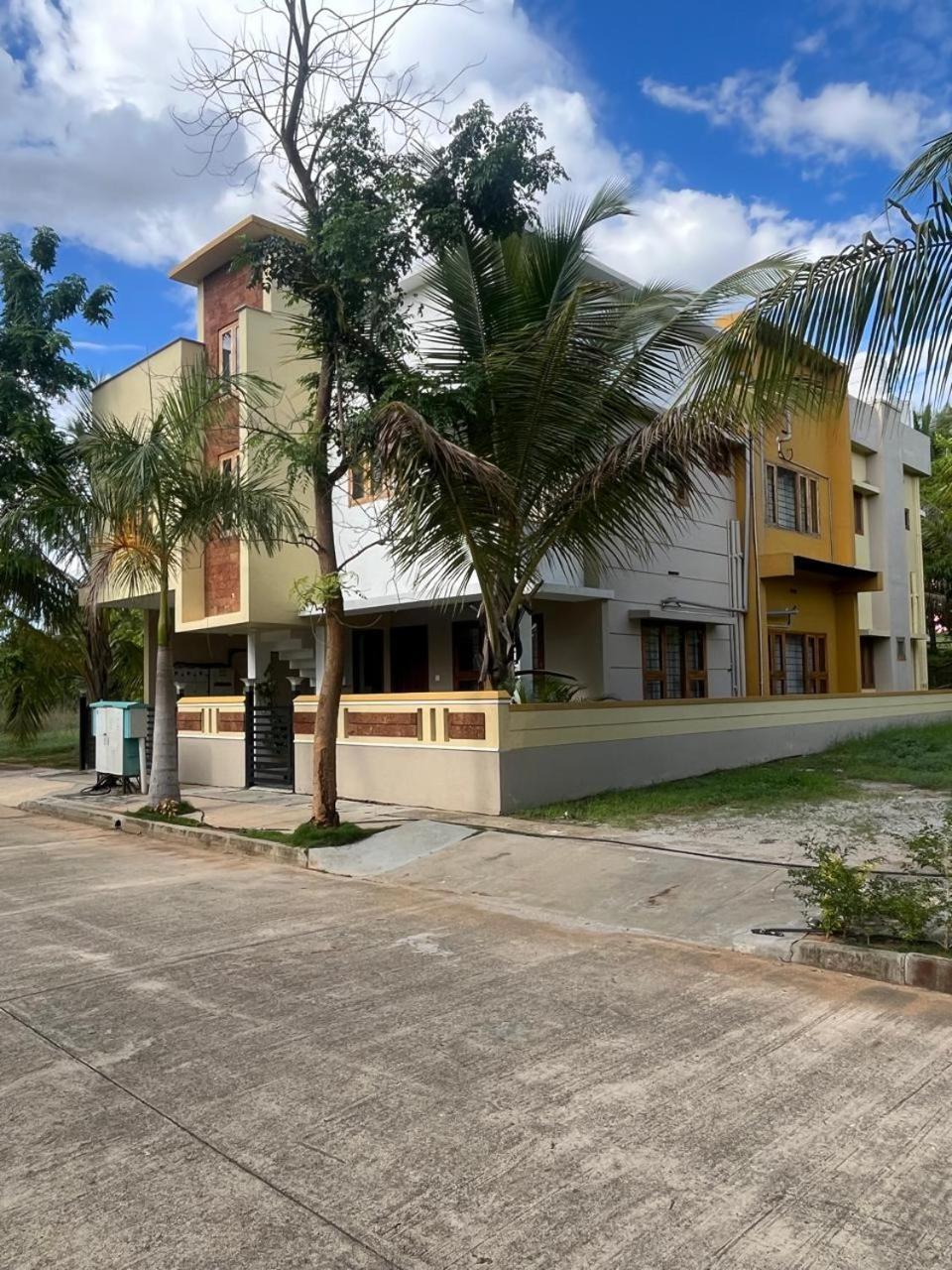 Big Banyan Vineyard & Resort